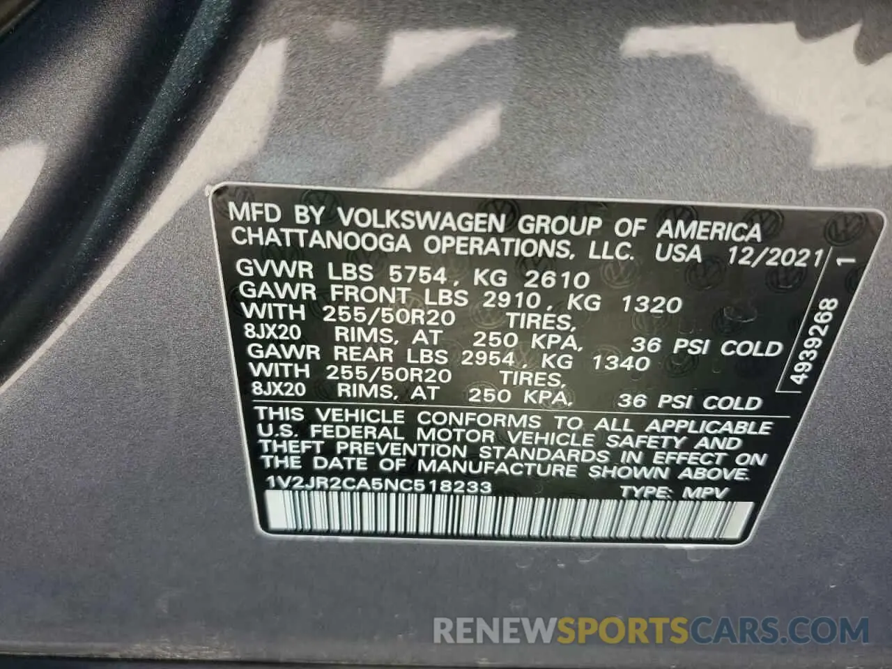 16 Photograph of a damaged car 1V2JR2CA5NC518233 VOLKSWAGEN ATLAS 2022