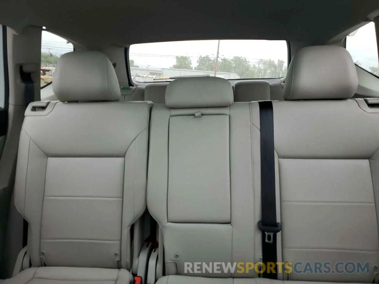 10 Photograph of a damaged car 1V2JR2CA6NC544260 VOLKSWAGEN ATLAS 2022