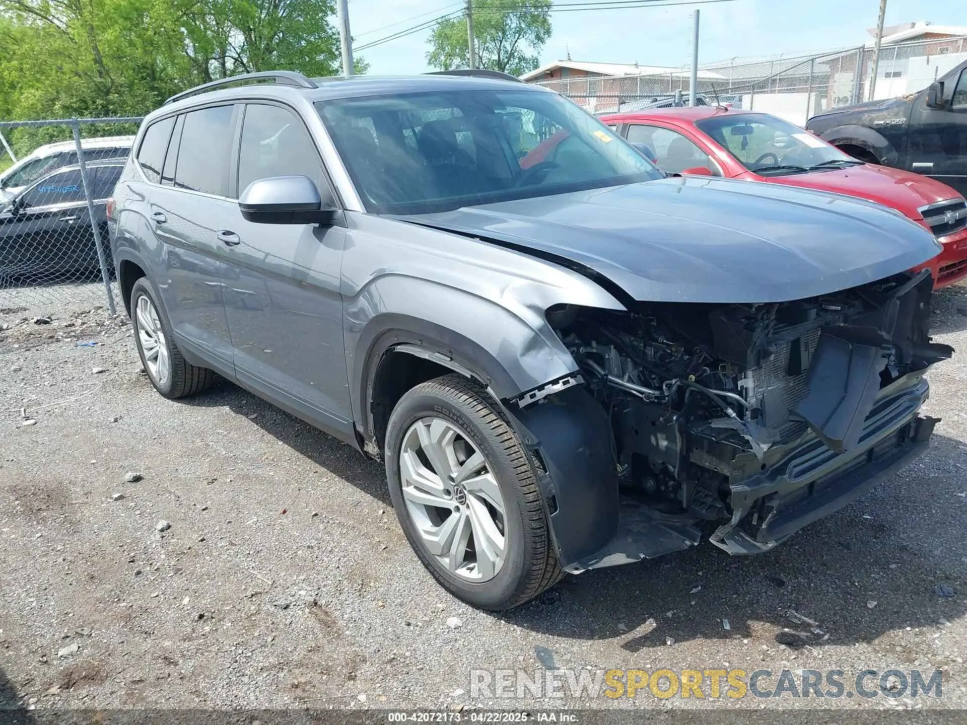 1 Photograph of a damaged car 1V2JR2CA7NC523045 VOLKSWAGEN ATLAS 2022