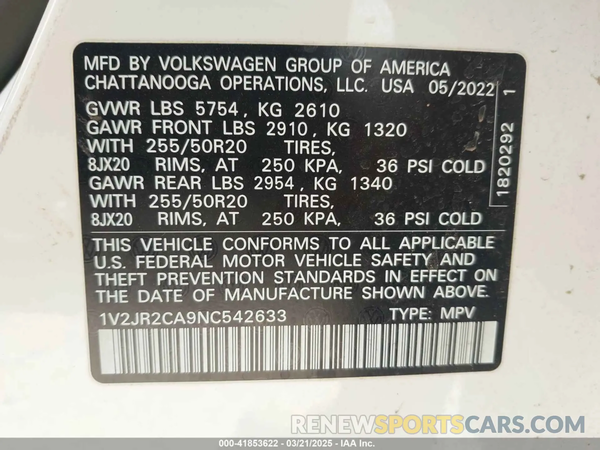 9 Photograph of a damaged car 1V2JR2CA9NC542633 VOLKSWAGEN ATLAS 2022