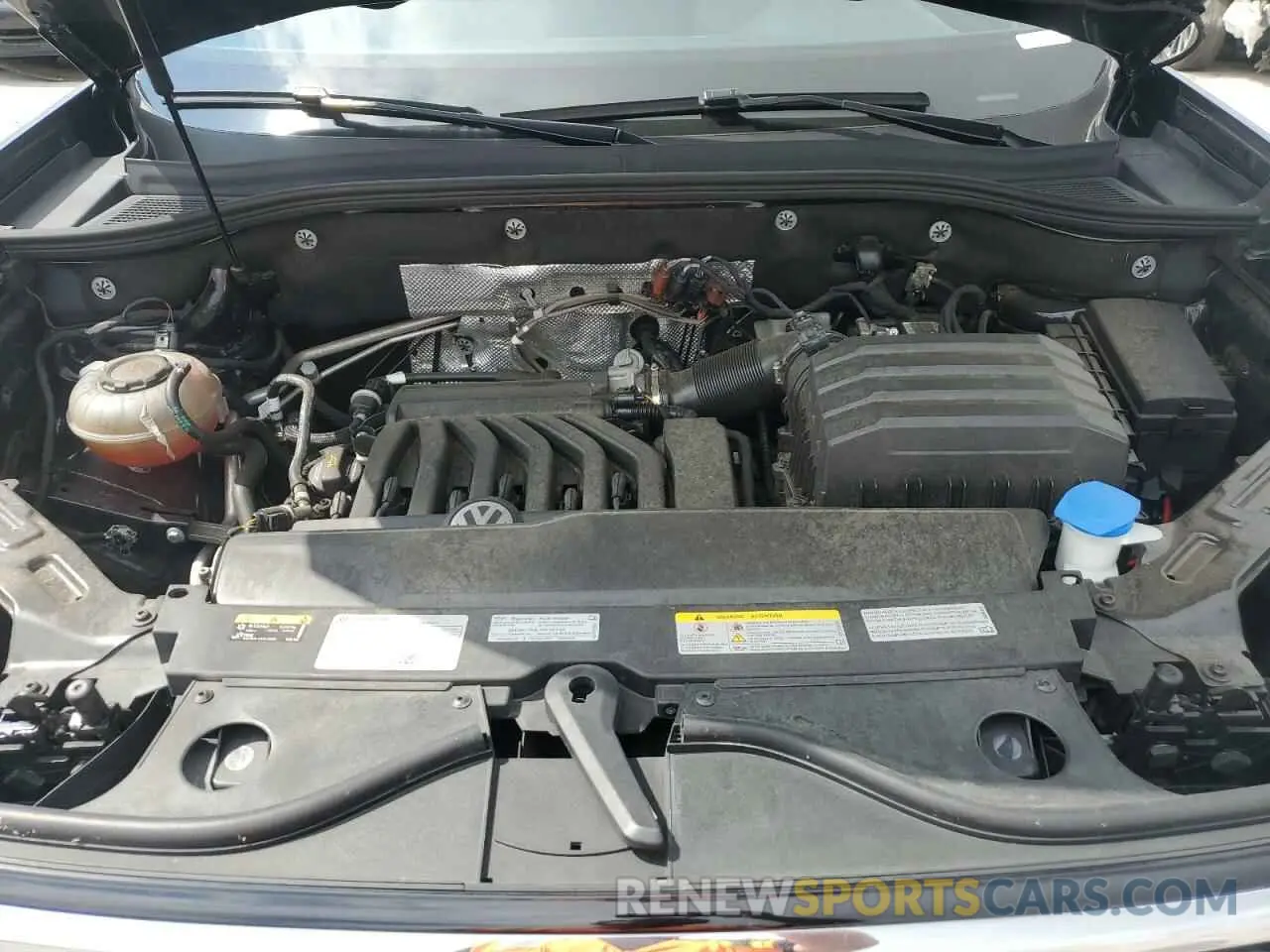 12 Photograph of a damaged car 1V2KE2CA5NC220295 VOLKSWAGEN ATLAS 2022