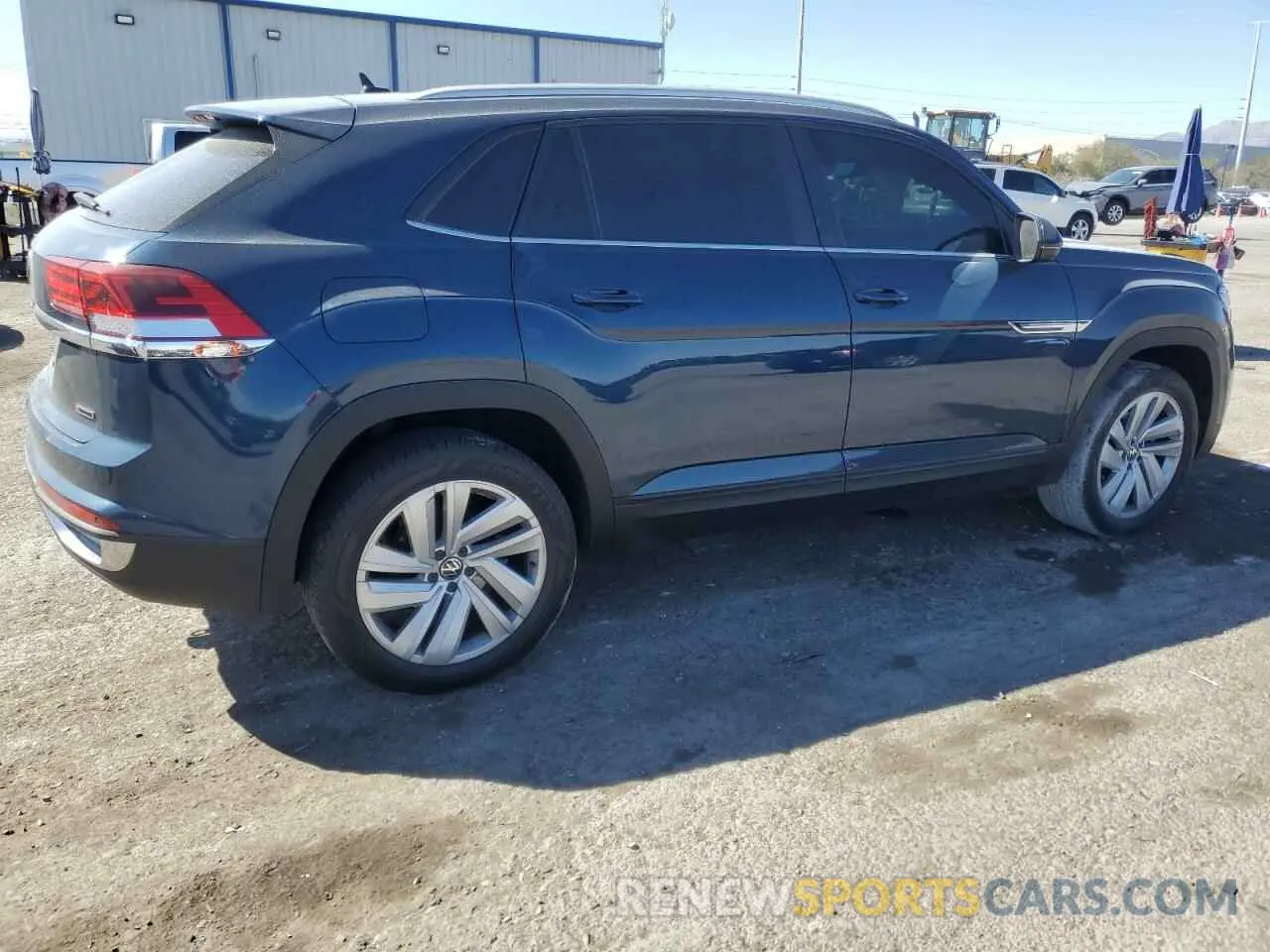 3 Photograph of a damaged car 1V2KE2CA7NC226549 VOLKSWAGEN ATLAS 2022
