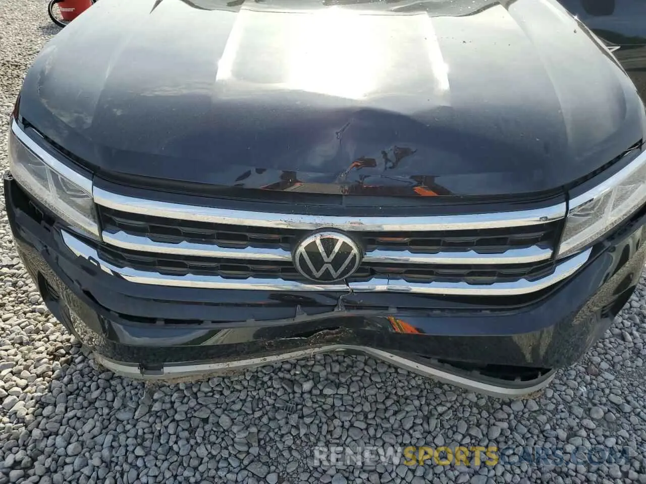 12 Photograph of a damaged car 1V2KE2CA8NC223479 VOLKSWAGEN ATLAS 2022