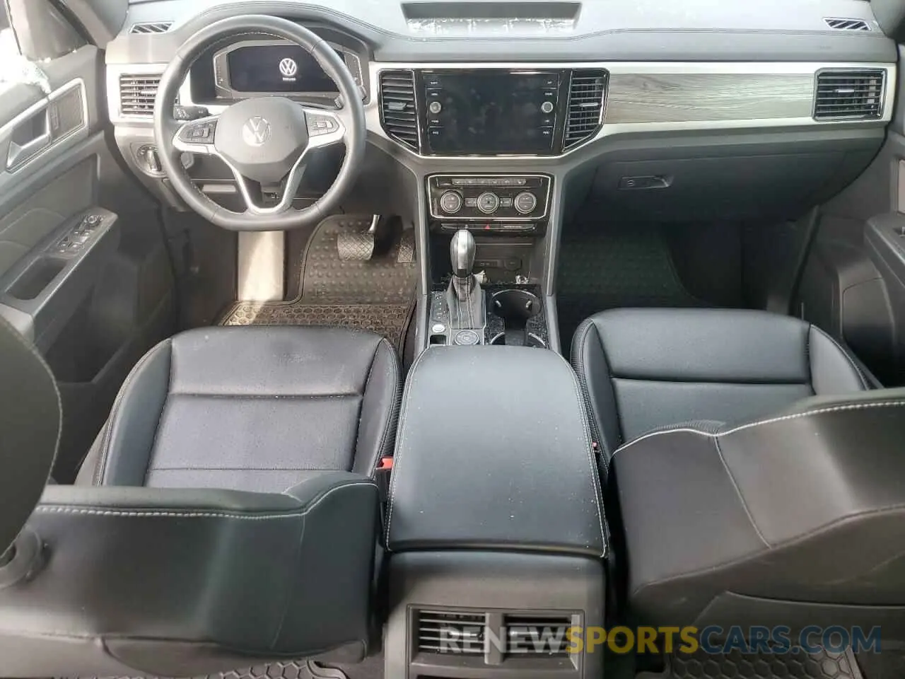 8 Photograph of a damaged car 1V2KE2CA8NC223479 VOLKSWAGEN ATLAS 2022