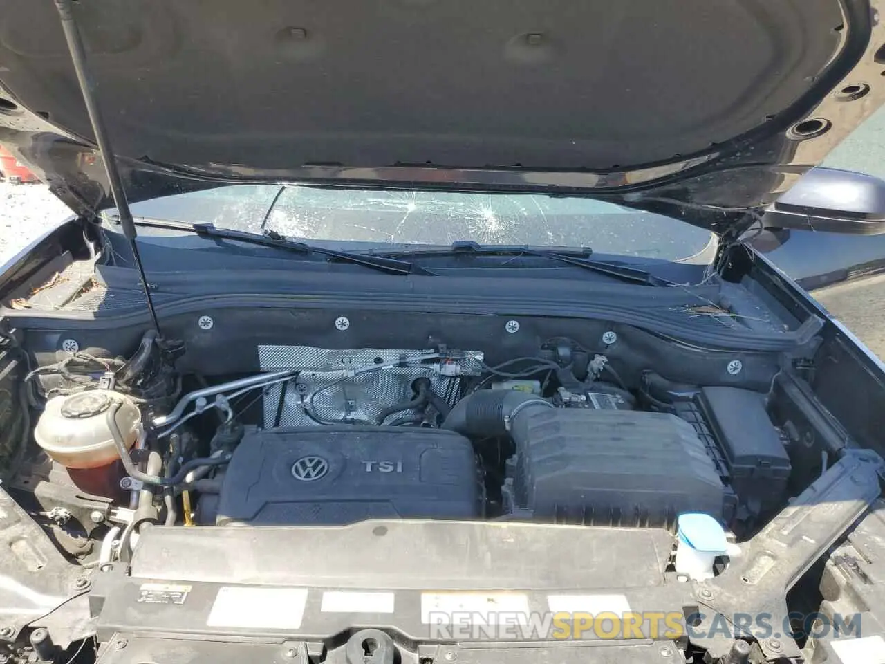 12 Photograph of a damaged car 1V2KP2CA1NC508230 VOLKSWAGEN ATLAS 2022