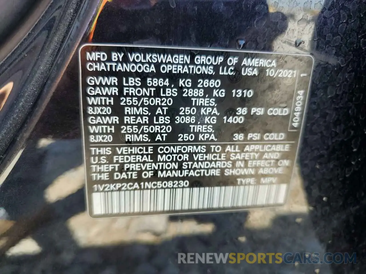13 Photograph of a damaged car 1V2KP2CA1NC508230 VOLKSWAGEN ATLAS 2022