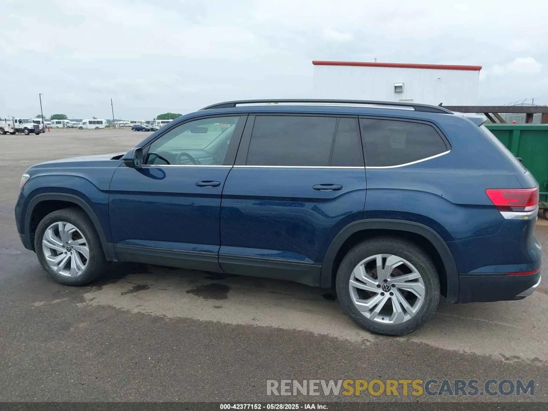 15 Photograph of a damaged car 1V2KR2CA0NC507709 VOLKSWAGEN ATLAS 2022