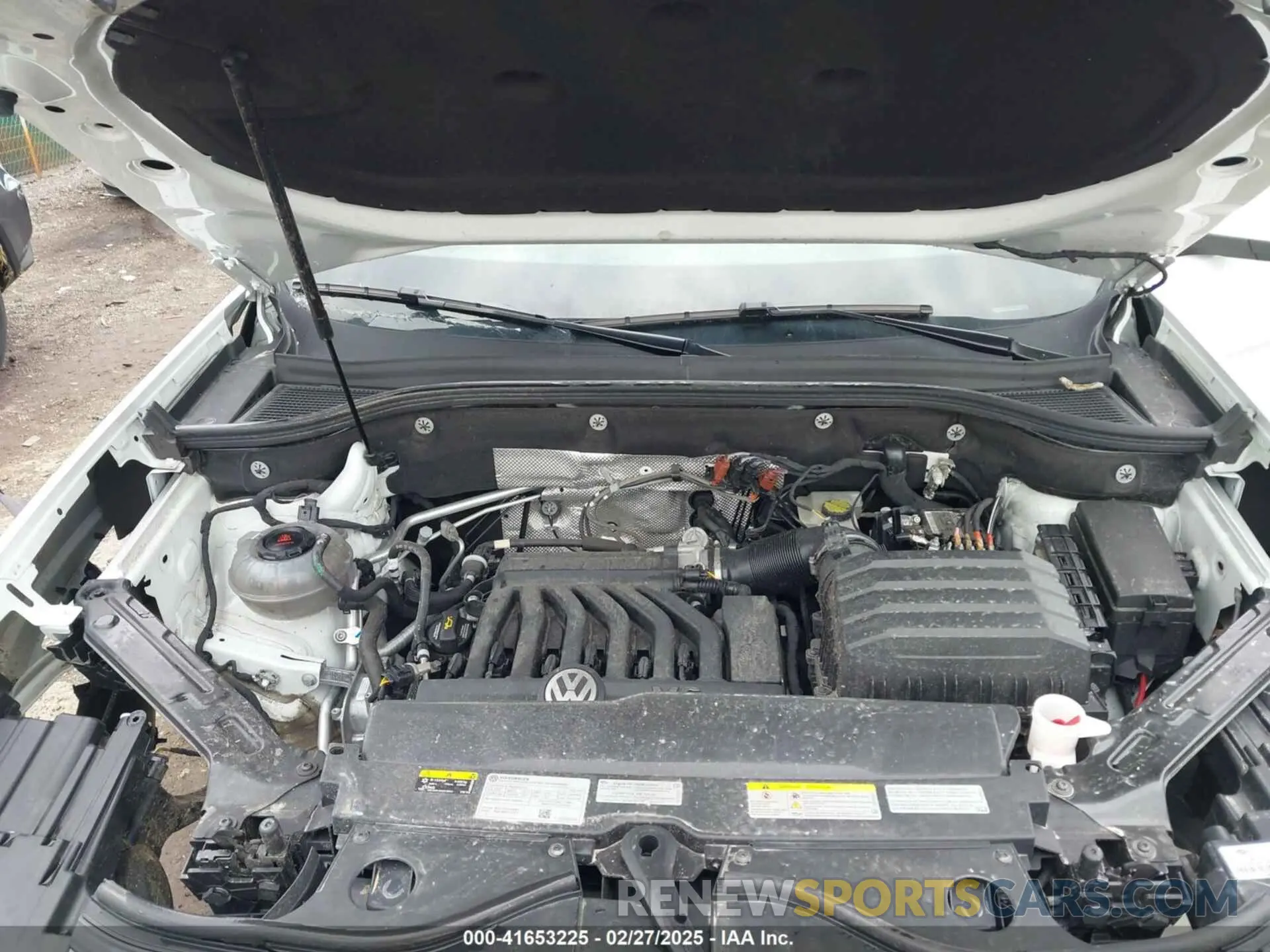 10 Photograph of a damaged car 1V2KR2CA0NC517561 VOLKSWAGEN ATLAS 2022