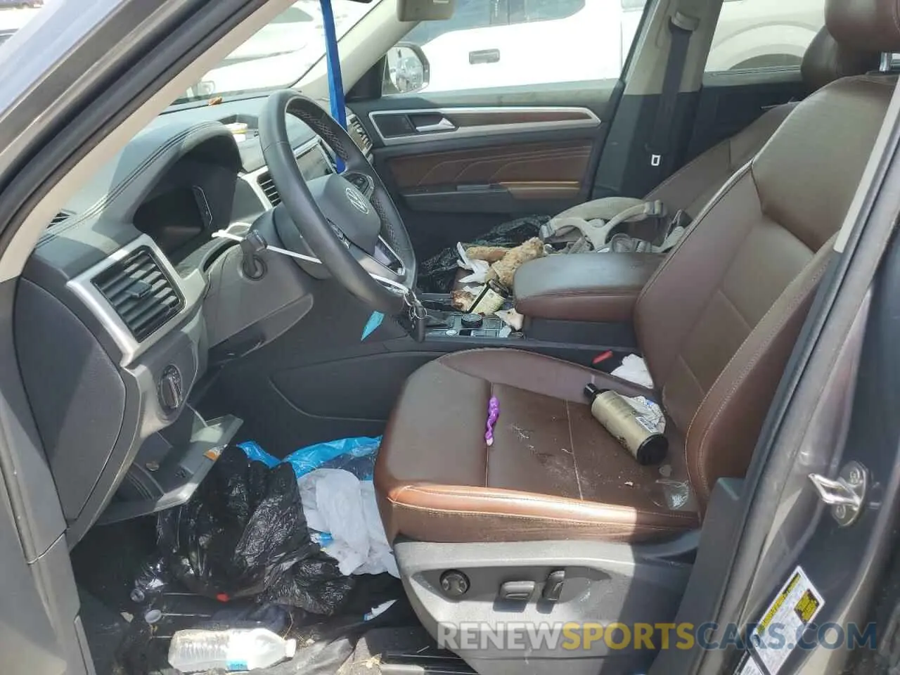 7 Photograph of a damaged car 1V2KR2CA0NC521707 VOLKSWAGEN ATLAS 2022