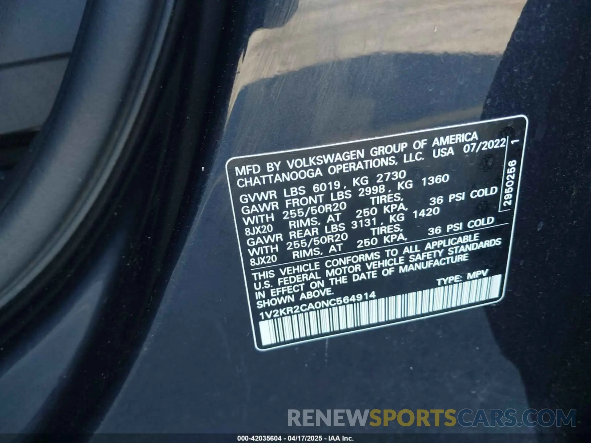 9 Photograph of a damaged car 1V2KR2CA0NC564914 VOLKSWAGEN ATLAS 2022