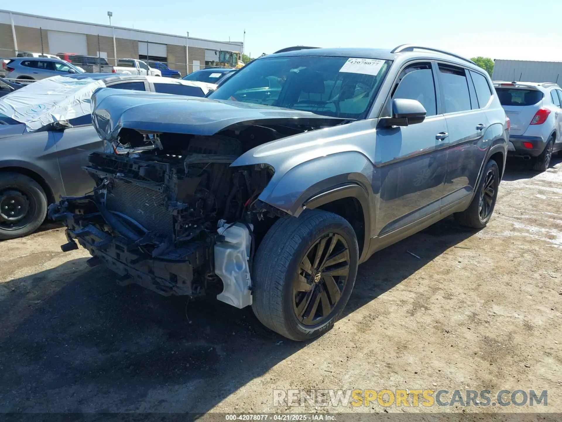 2 Photograph of a damaged car 1V2KR2CA1NC536507 VOLKSWAGEN ATLAS 2022