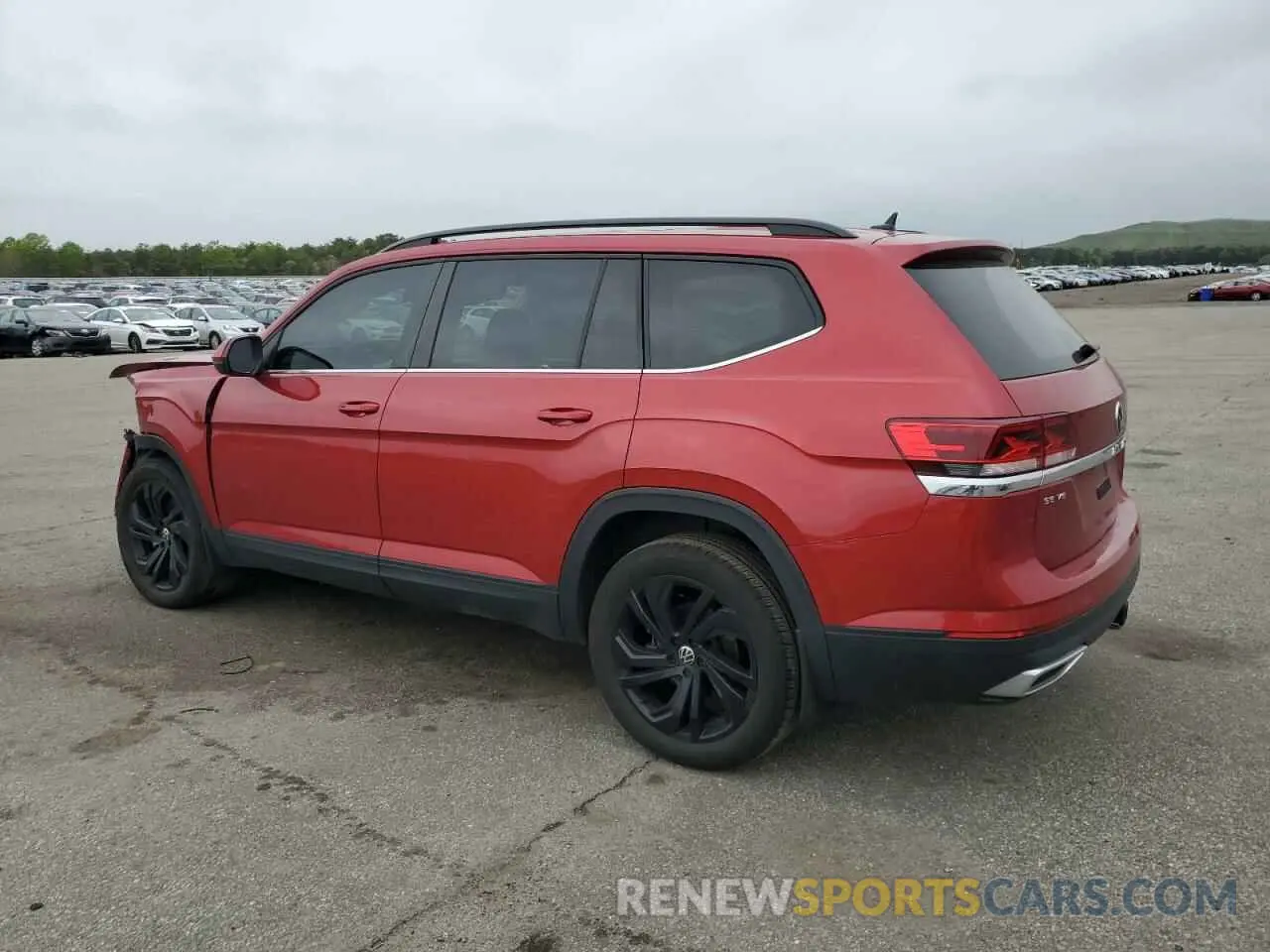2 Photograph of a damaged car 1V2KR2CA1NC553632 VOLKSWAGEN ATLAS 2022