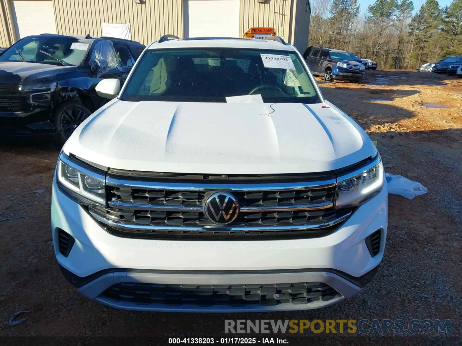 12 Photograph of a damaged car 1V2KR2CA2NC546401 VOLKSWAGEN ATLAS 2022