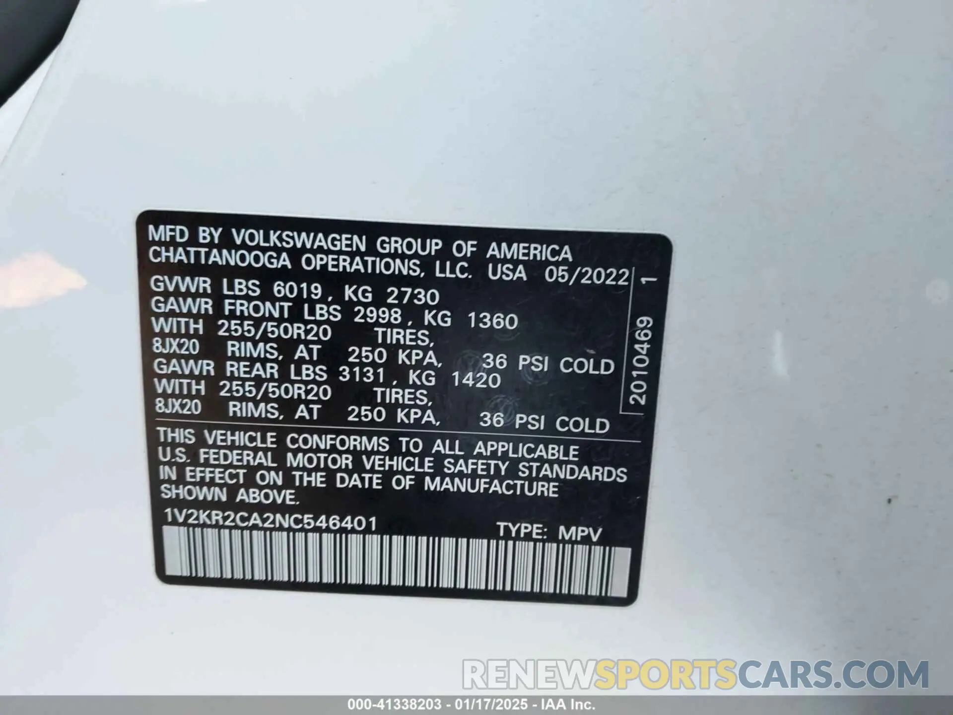 9 Photograph of a damaged car 1V2KR2CA2NC546401 VOLKSWAGEN ATLAS 2022