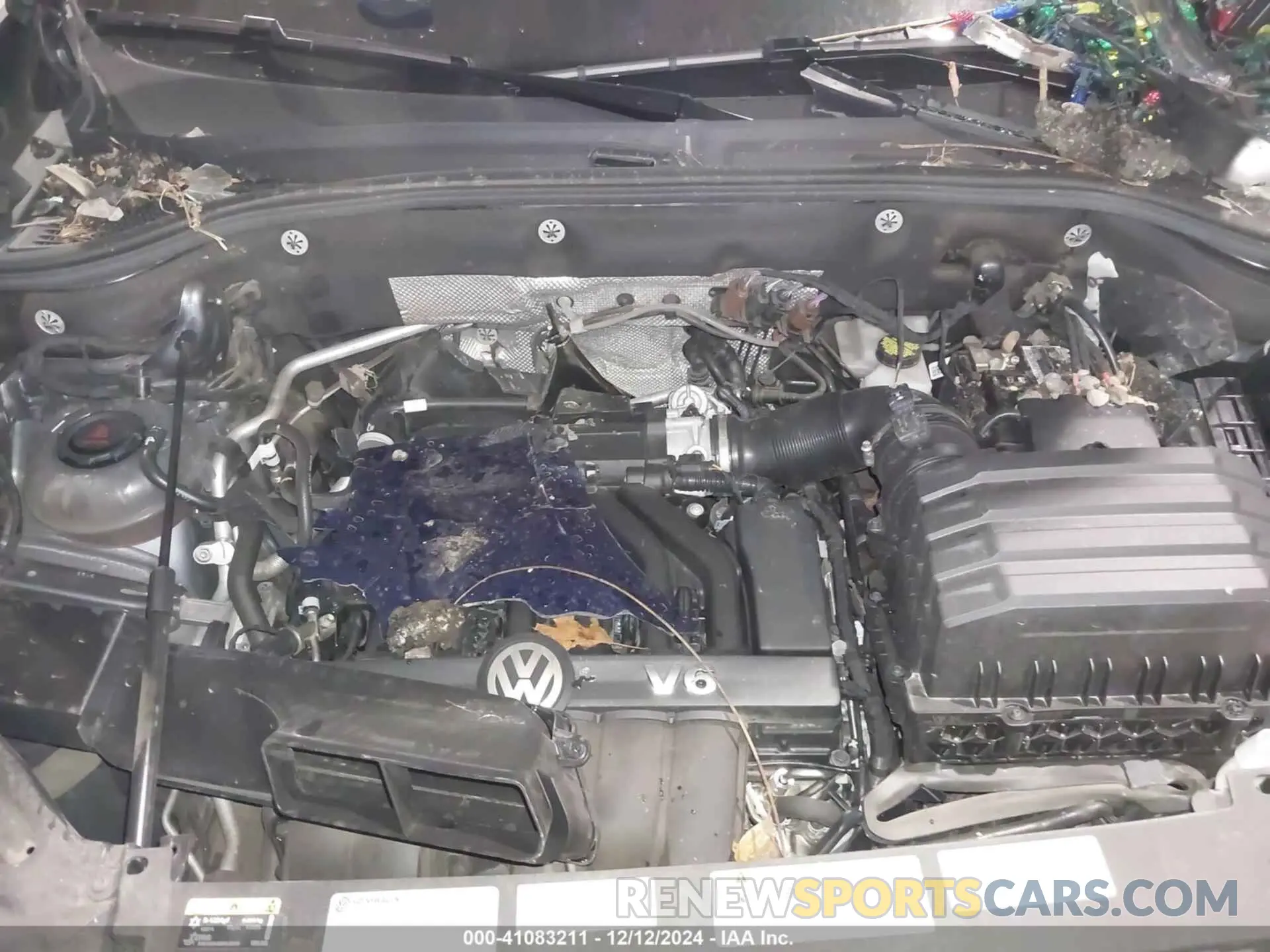 10 Photograph of a damaged car 1V2KR2CA2NC549881 VOLKSWAGEN ATLAS 2022