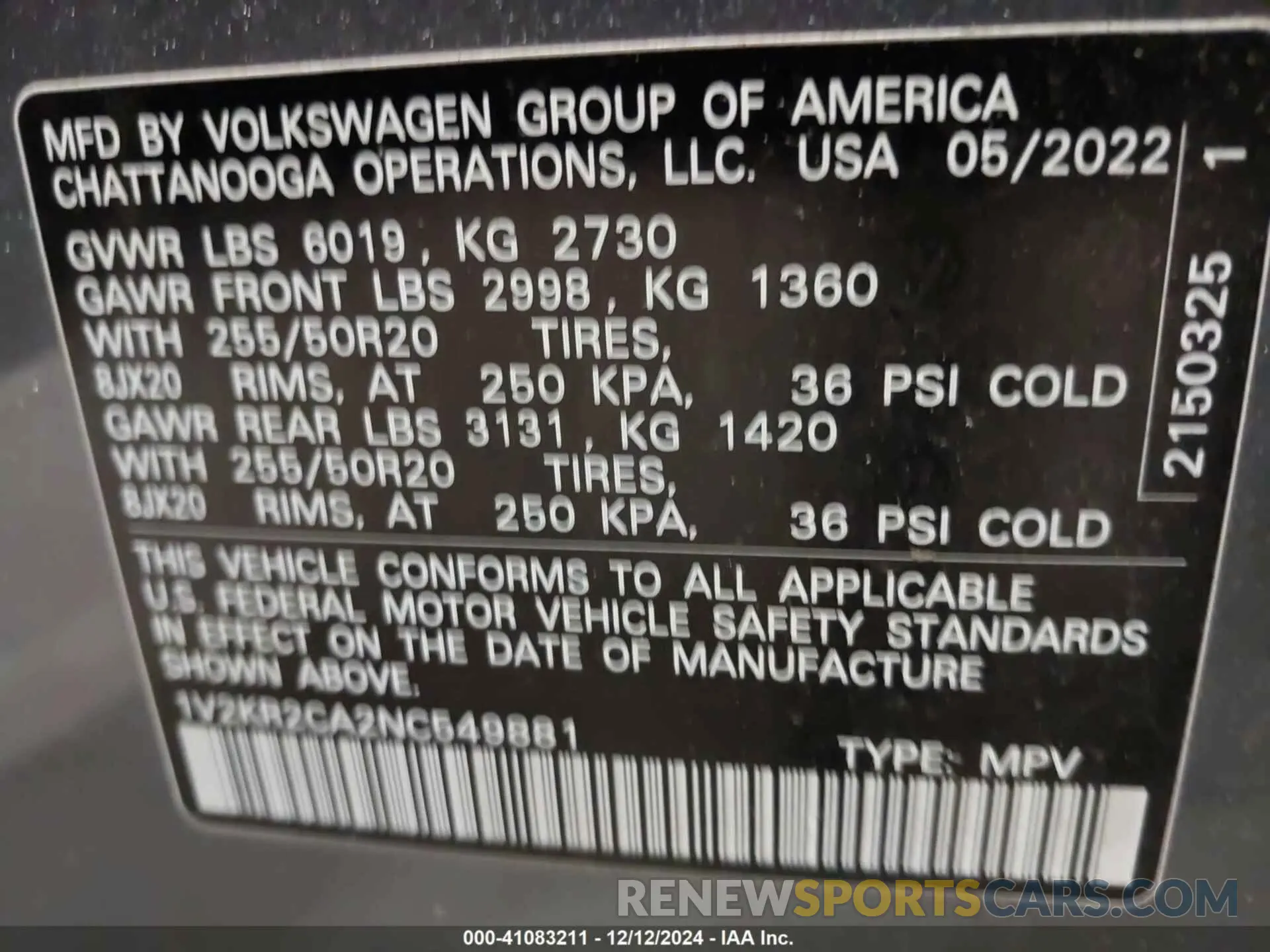 9 Photograph of a damaged car 1V2KR2CA2NC549881 VOLKSWAGEN ATLAS 2022