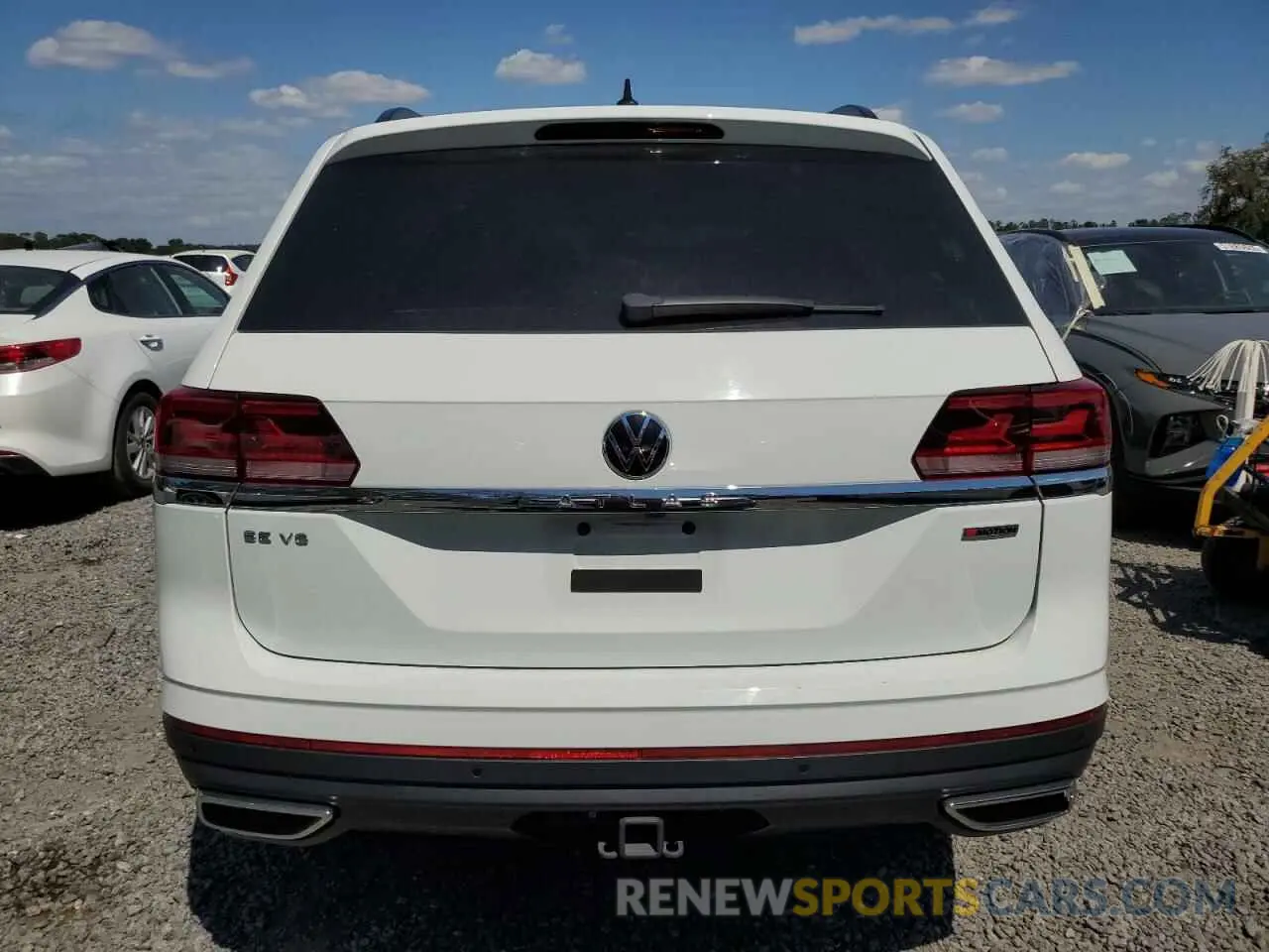 6 Photograph of a damaged car 1V2KR2CA2NC553123 VOLKSWAGEN ATLAS 2022