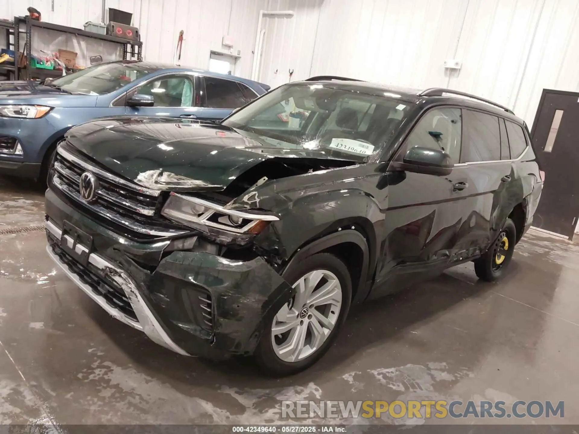 2 Photograph of a damaged car 1V2KR2CA7NC511594 VOLKSWAGEN ATLAS 2022