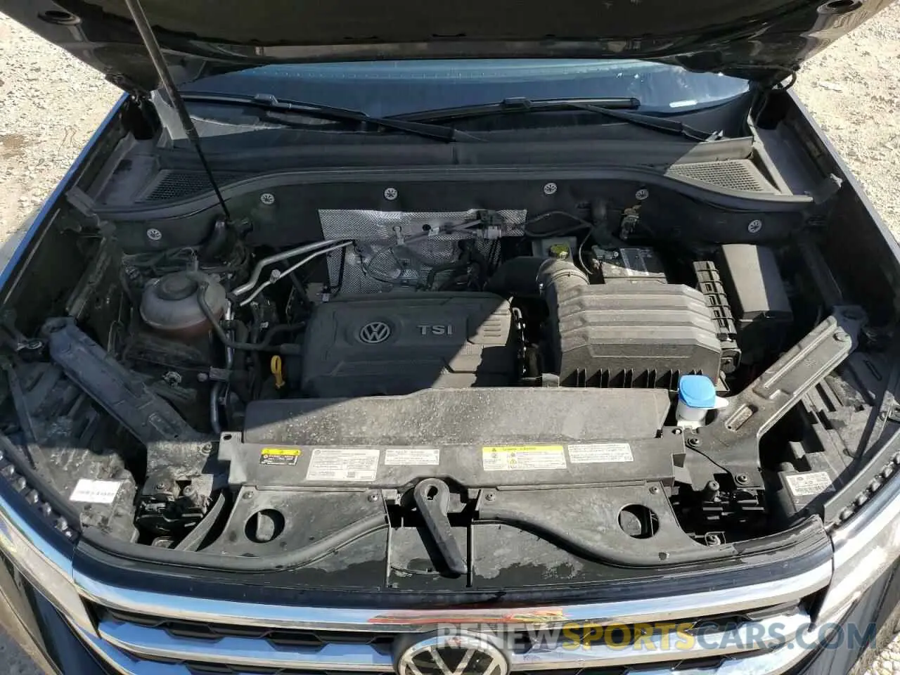 12 Photograph of a damaged car 1V2LC2CA2NC210351 VOLKSWAGEN ATLAS 2022