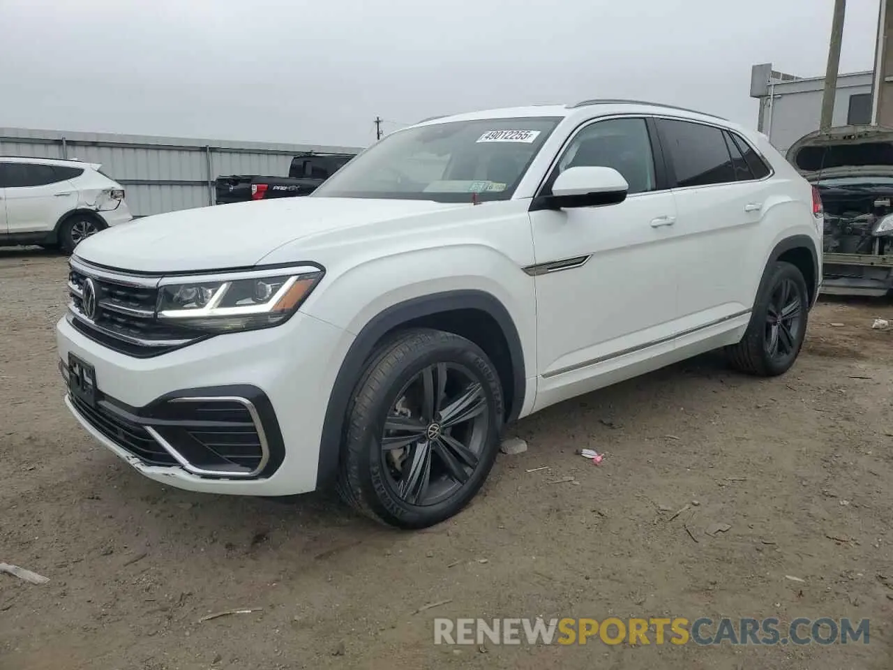 1 Photograph of a damaged car 1V2SC2CA3NC220835 VOLKSWAGEN ATLAS 2022