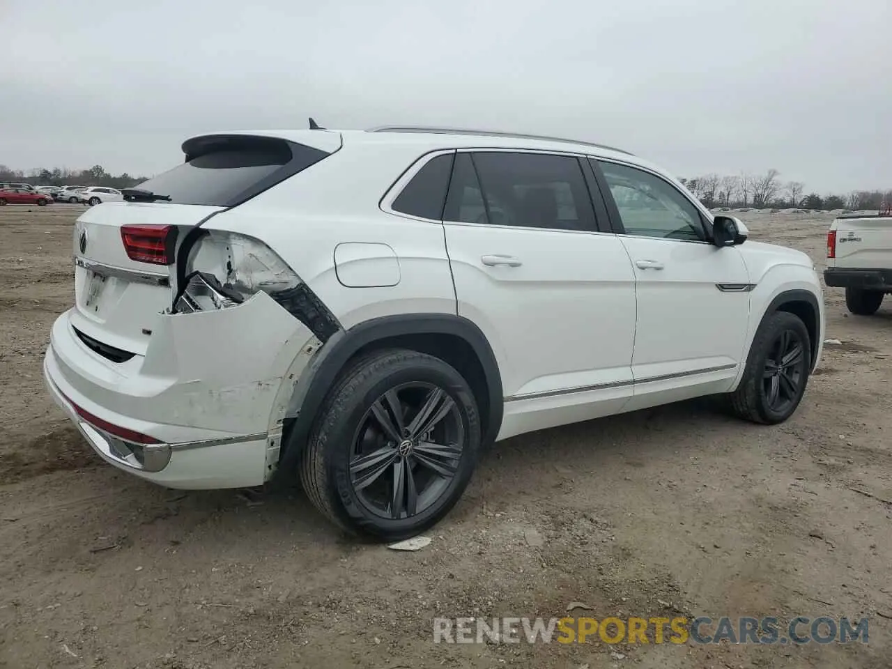 3 Photograph of a damaged car 1V2SC2CA3NC220835 VOLKSWAGEN ATLAS 2022