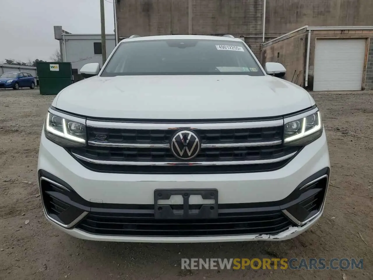 5 Photograph of a damaged car 1V2SC2CA3NC220835 VOLKSWAGEN ATLAS 2022
