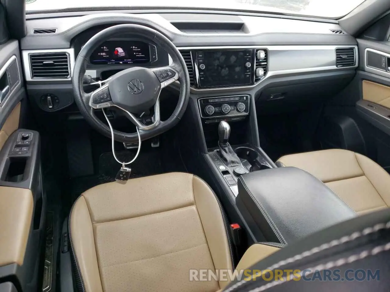 8 Photograph of a damaged car 1V2SE2CAXNC217098 VOLKSWAGEN ATLAS 2022