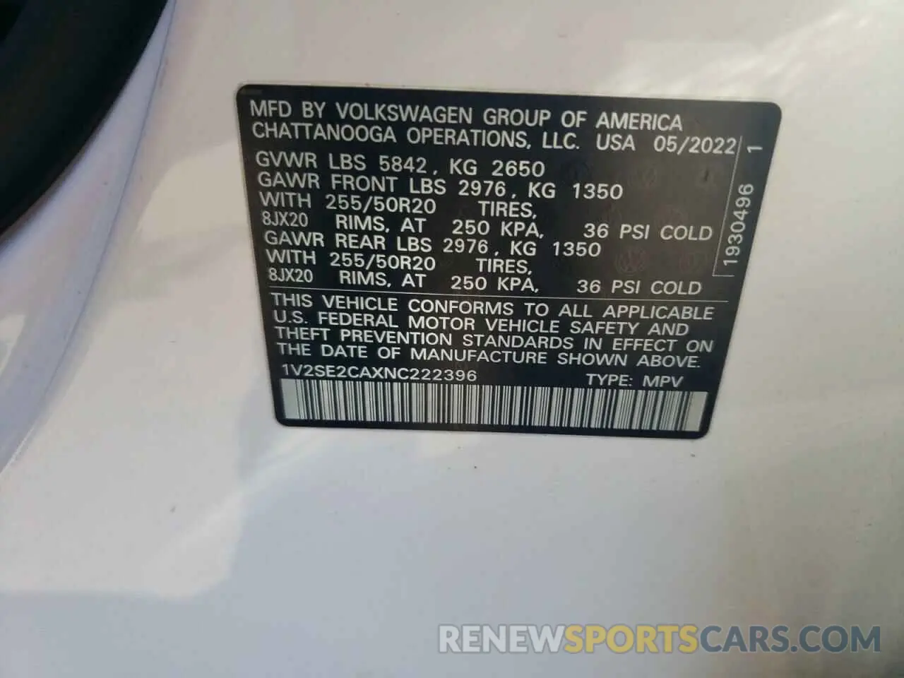 12 Photograph of a damaged car 1V2SE2CAXNC222396 VOLKSWAGEN ATLAS 2022