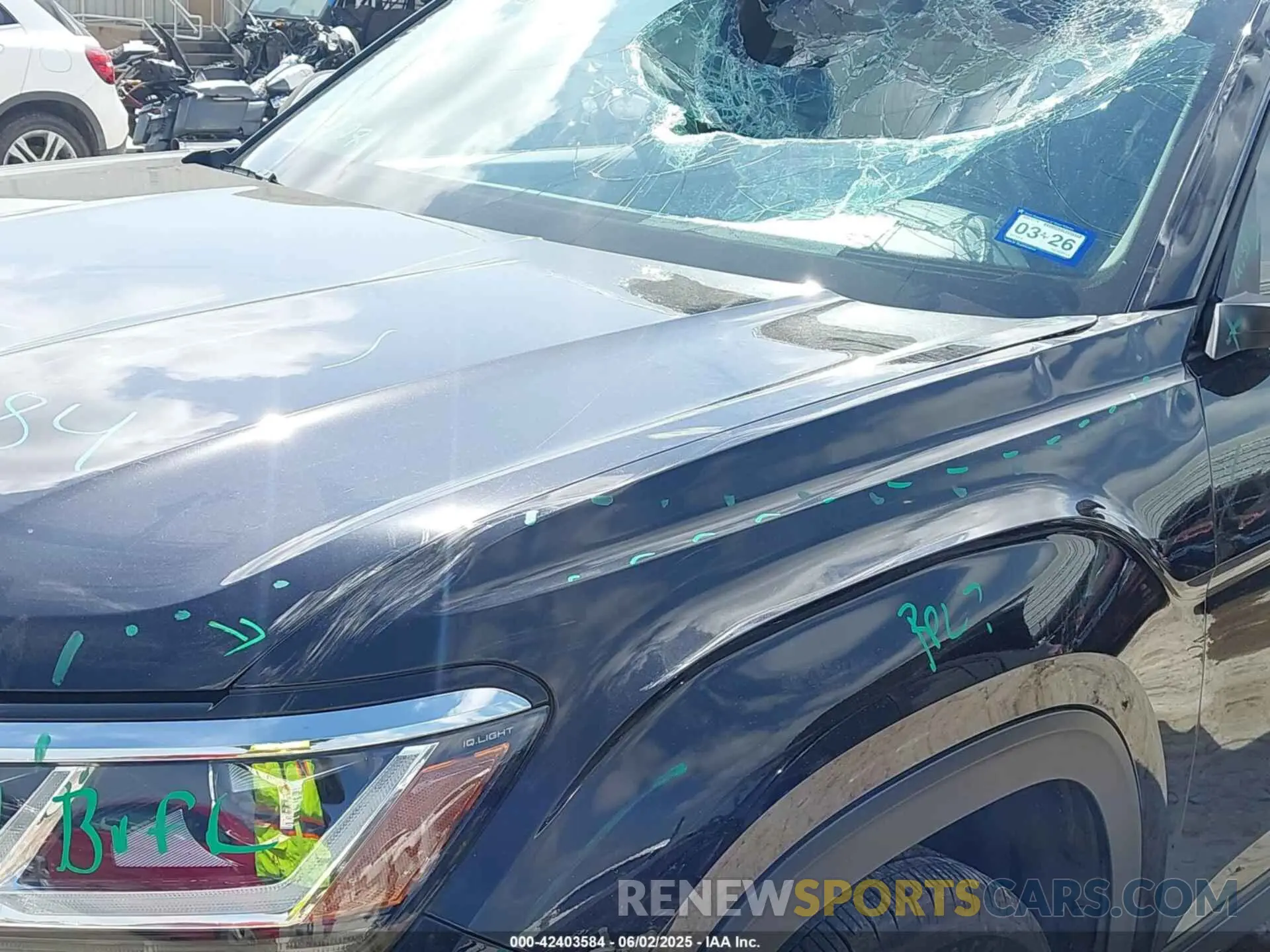 6 Photograph of a damaged car 1V2WR2CA0NC528514 VOLKSWAGEN ATLAS 2022