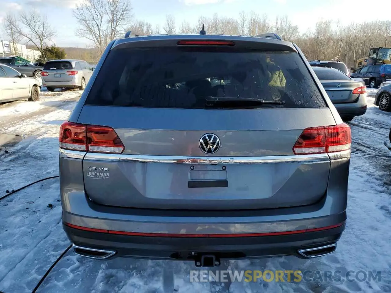 6 Photograph of a damaged car 1V2WR2CA8NC543441 VOLKSWAGEN ATLAS 2022