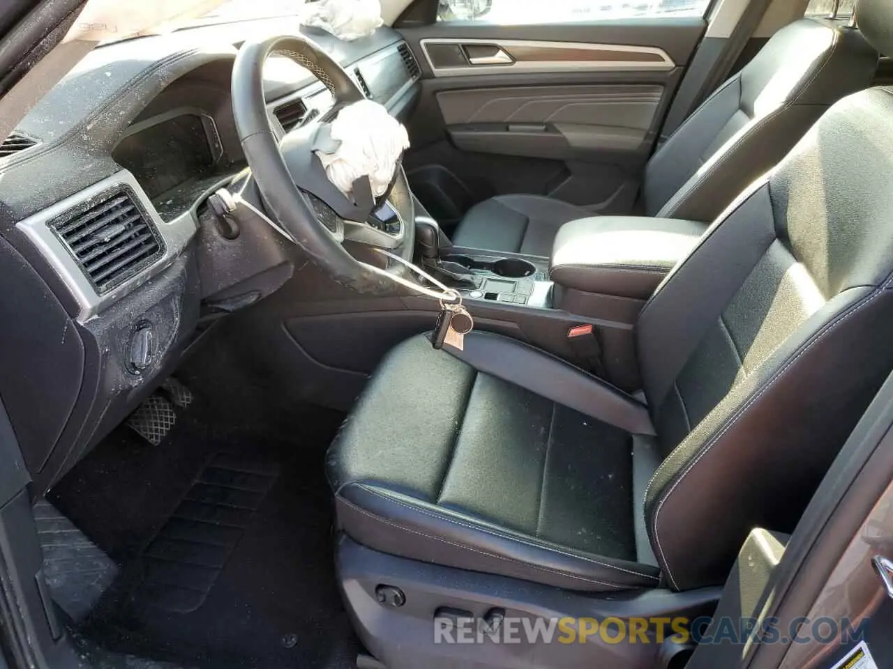 7 Photograph of a damaged car 1V2WR2CA8NC543441 VOLKSWAGEN ATLAS 2022
