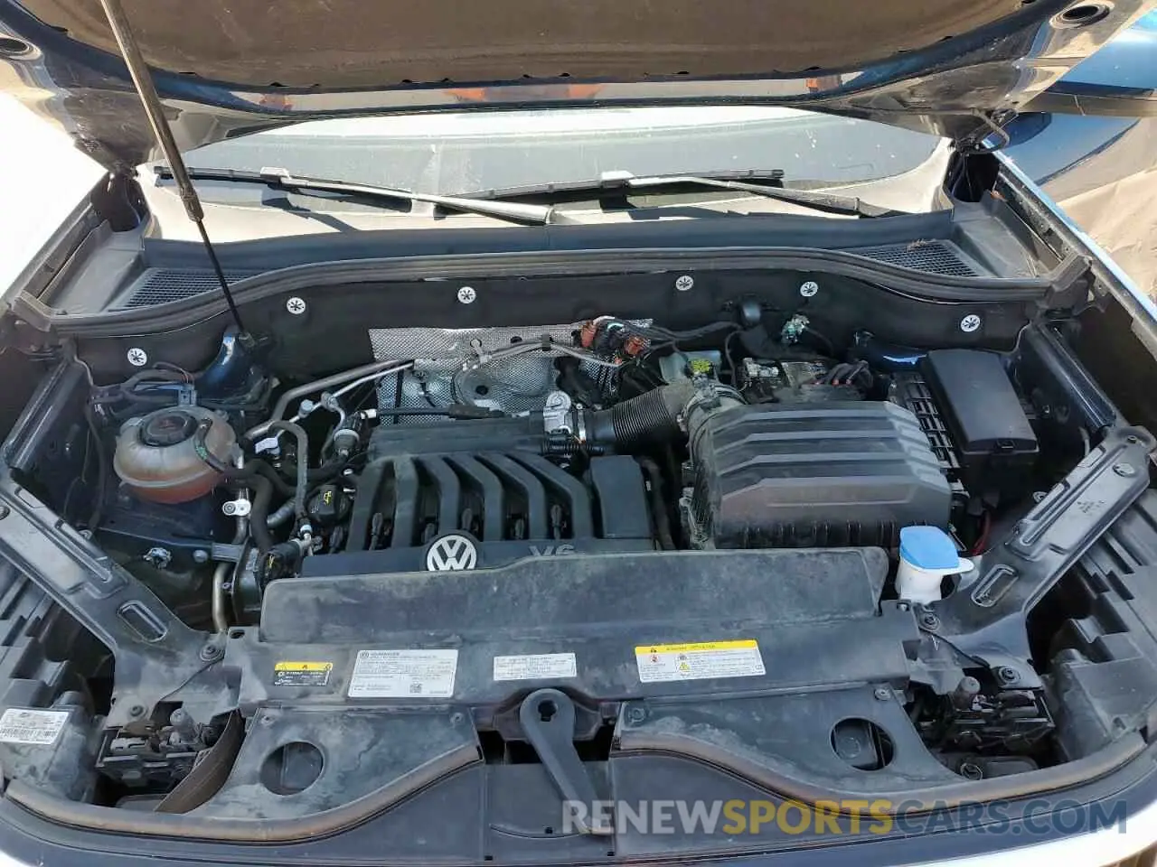 12 Photograph of a damaged car 1V2WR2CAXNC550455 VOLKSWAGEN ATLAS 2022