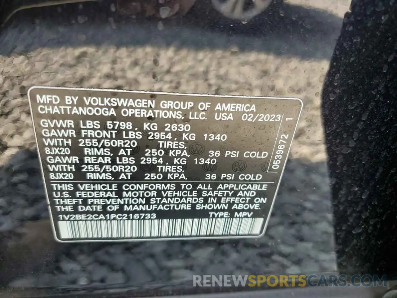 13 Photograph of a damaged car 1V2BE2CA1PC216733 VOLKSWAGEN ATLAS 2023