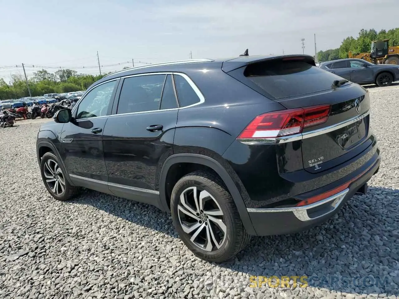 2 Photograph of a damaged car 1V2BE2CA1PC216733 VOLKSWAGEN ATLAS 2023