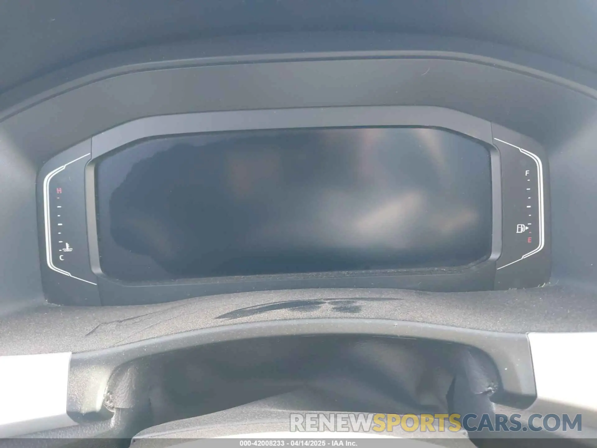 7 Photograph of a damaged car 1V2BR2CA4PC557385 VOLKSWAGEN ATLAS 2023