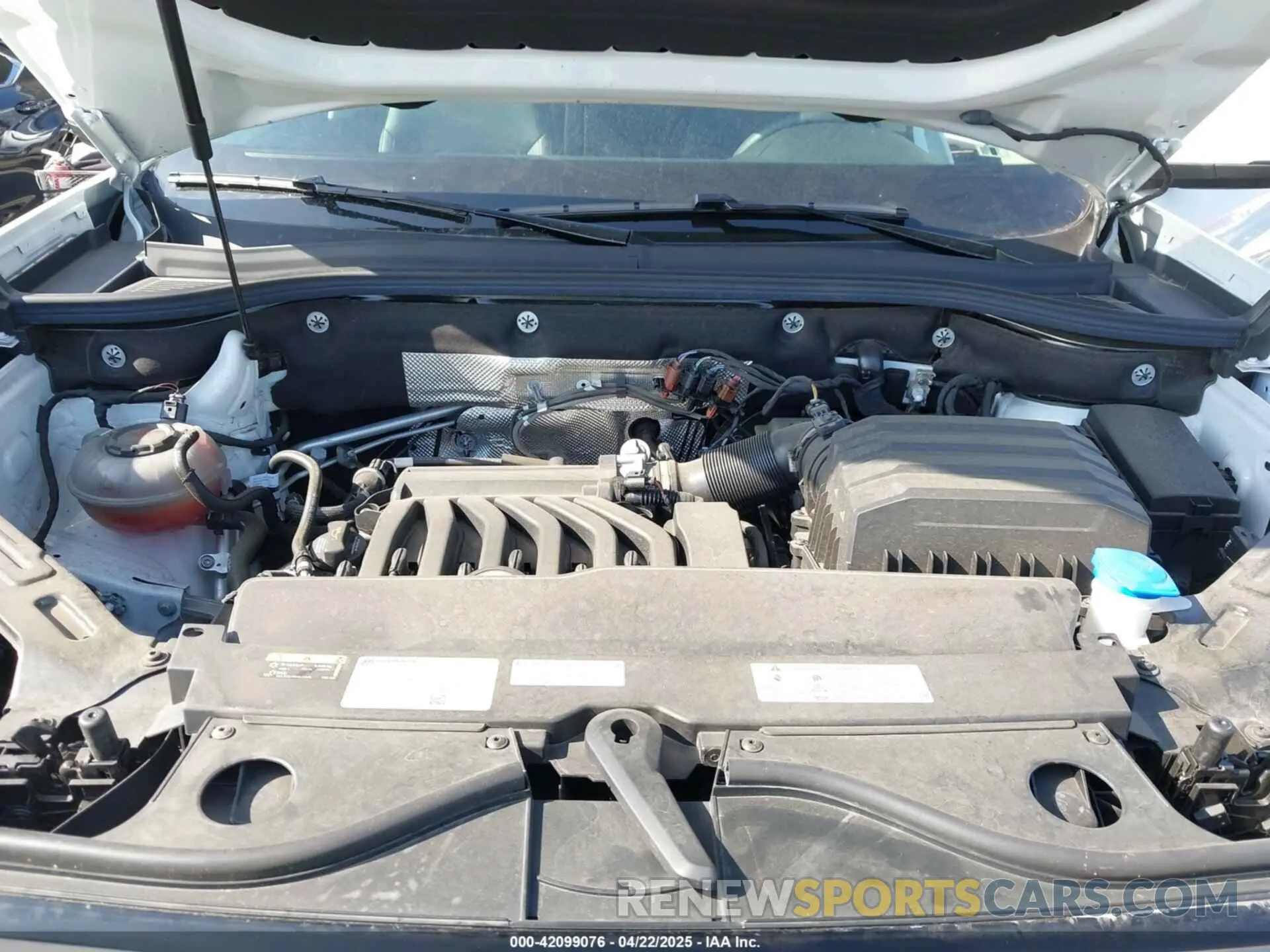 10 Photograph of a damaged car 1V2BR2CA7PC527099 VOLKSWAGEN ATLAS 2023