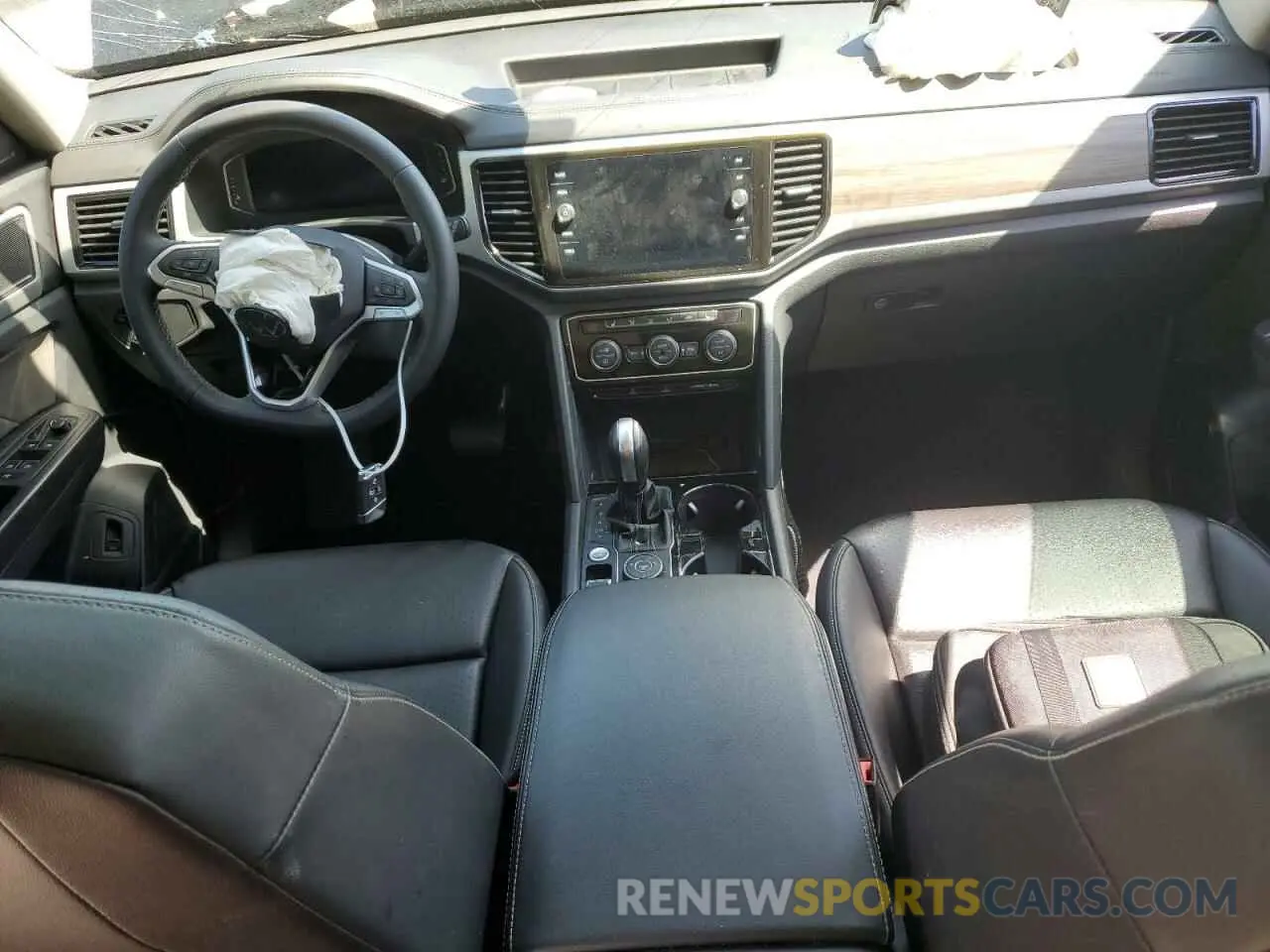 8 Photograph of a damaged car 1V2BR2CA7PC551130 VOLKSWAGEN ATLAS 2023