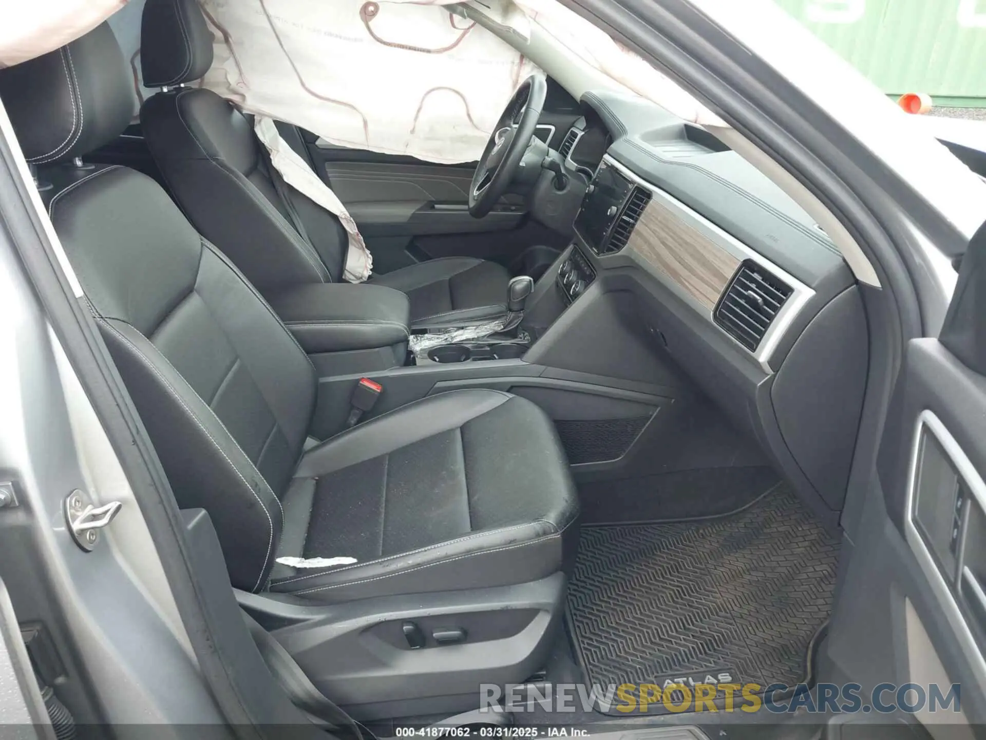 5 Photograph of a damaged car 1V2BR2CA9PC502866 VOLKSWAGEN ATLAS 2023