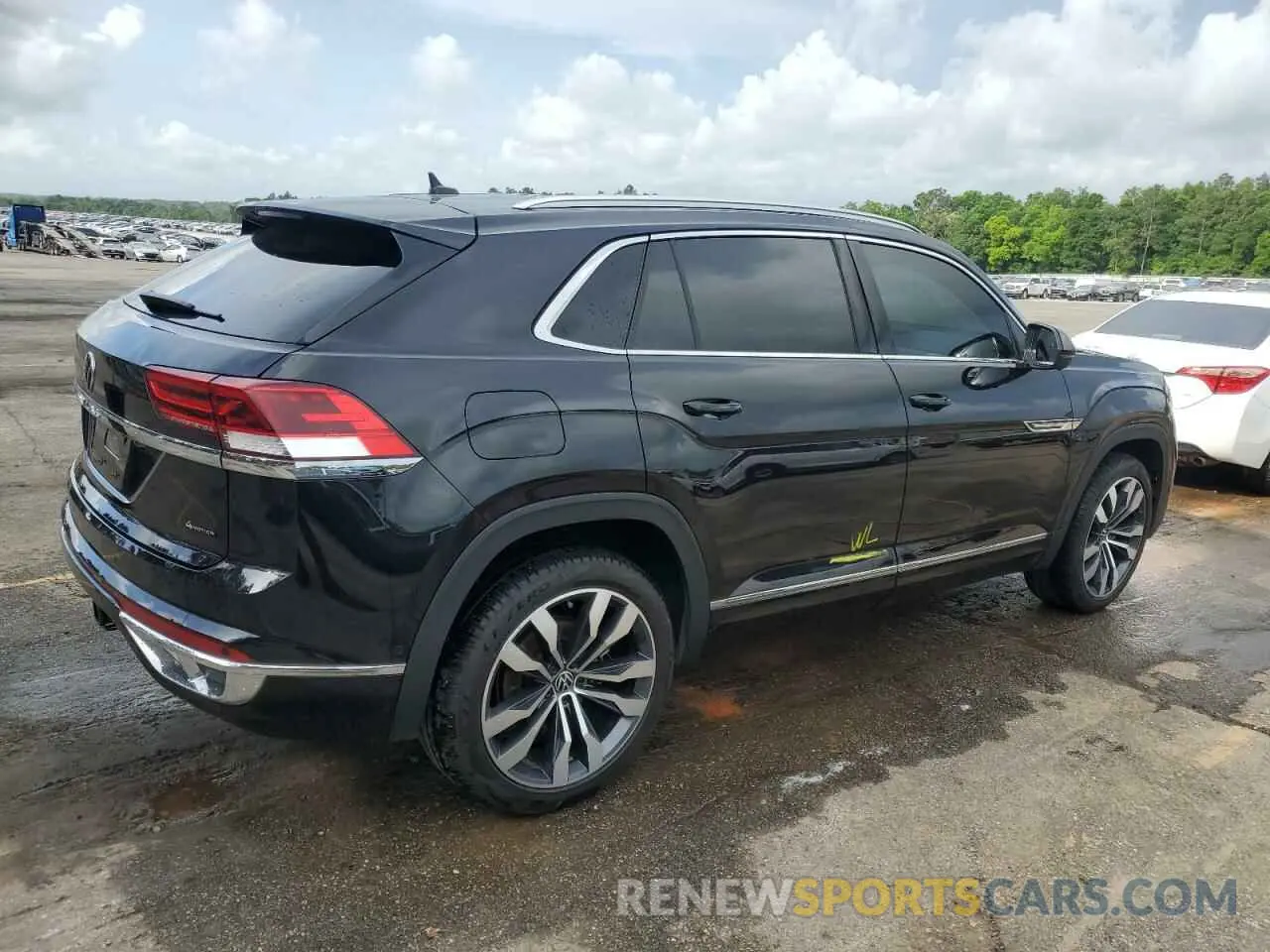 3 Photograph of a damaged car 1V2FE2CA9PC206520 VOLKSWAGEN ATLAS 2023