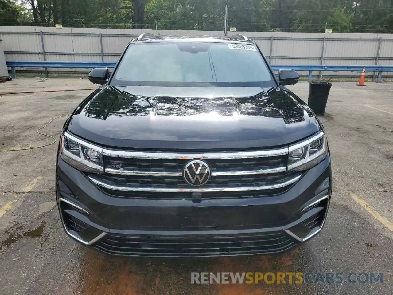 5 Photograph of a damaged car 1V2FE2CA9PC206520 VOLKSWAGEN ATLAS 2023