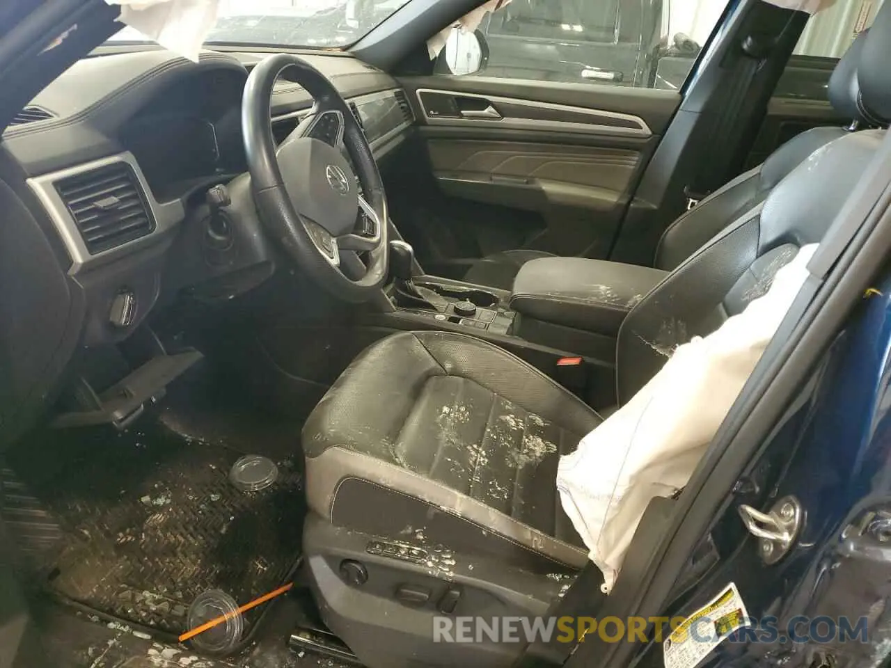 7 Photograph of a damaged car 1V2FE2CA9PC221910 VOLKSWAGEN ATLAS 2023