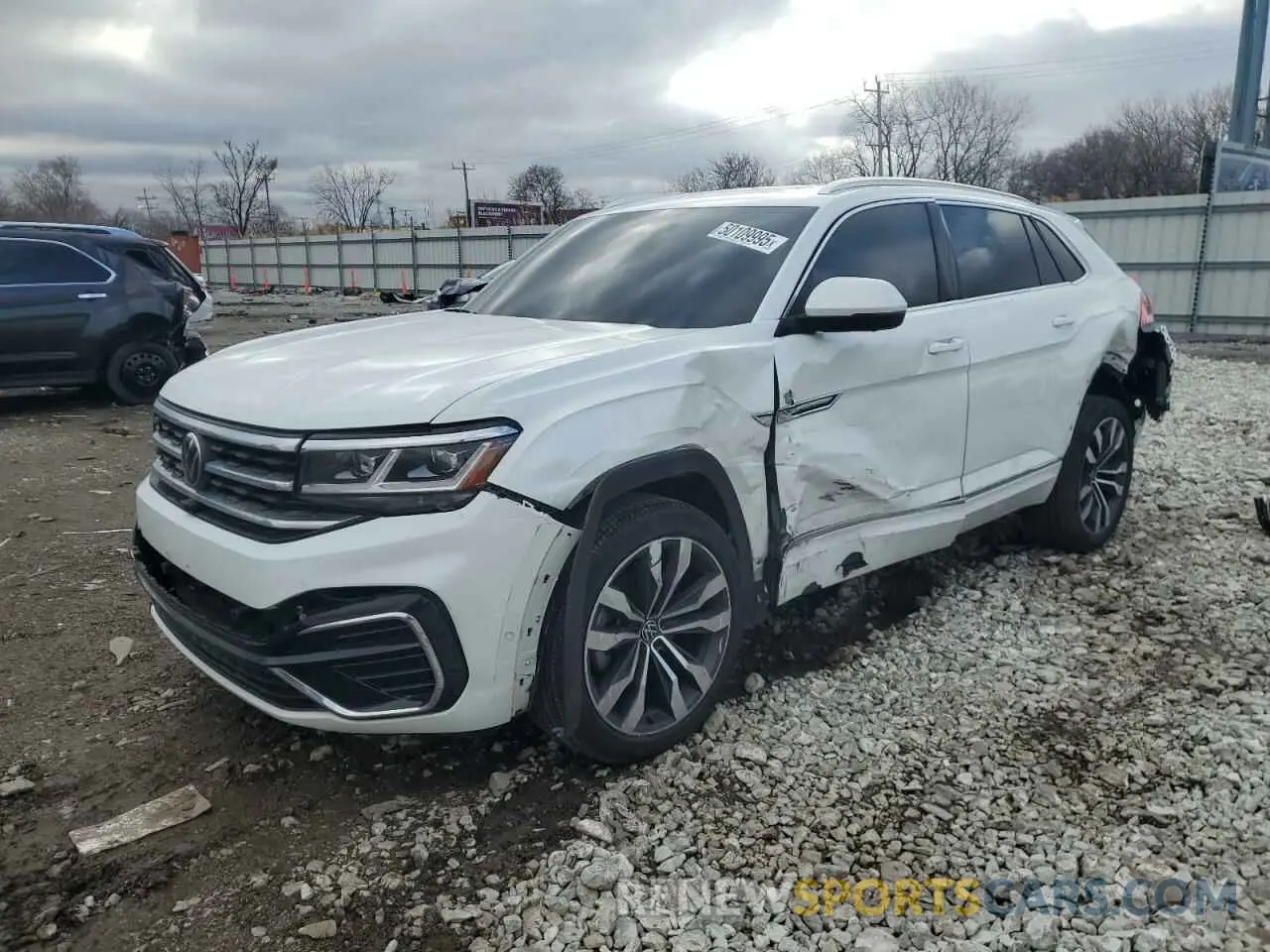 1 Photograph of a damaged car 1V2FE2CAXPC200869 VOLKSWAGEN ATLAS 2023