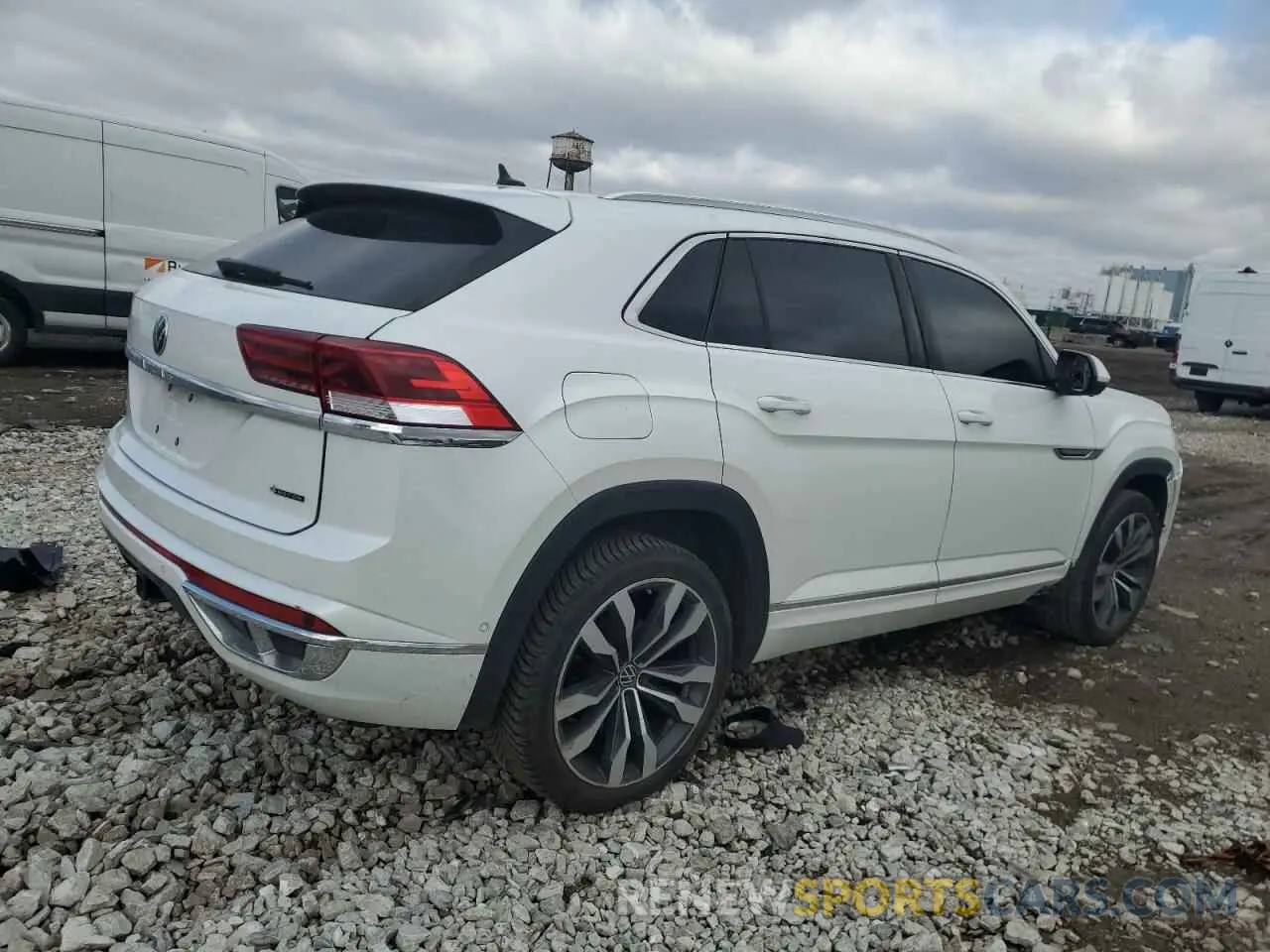 3 Photograph of a damaged car 1V2FE2CAXPC200869 VOLKSWAGEN ATLAS 2023
