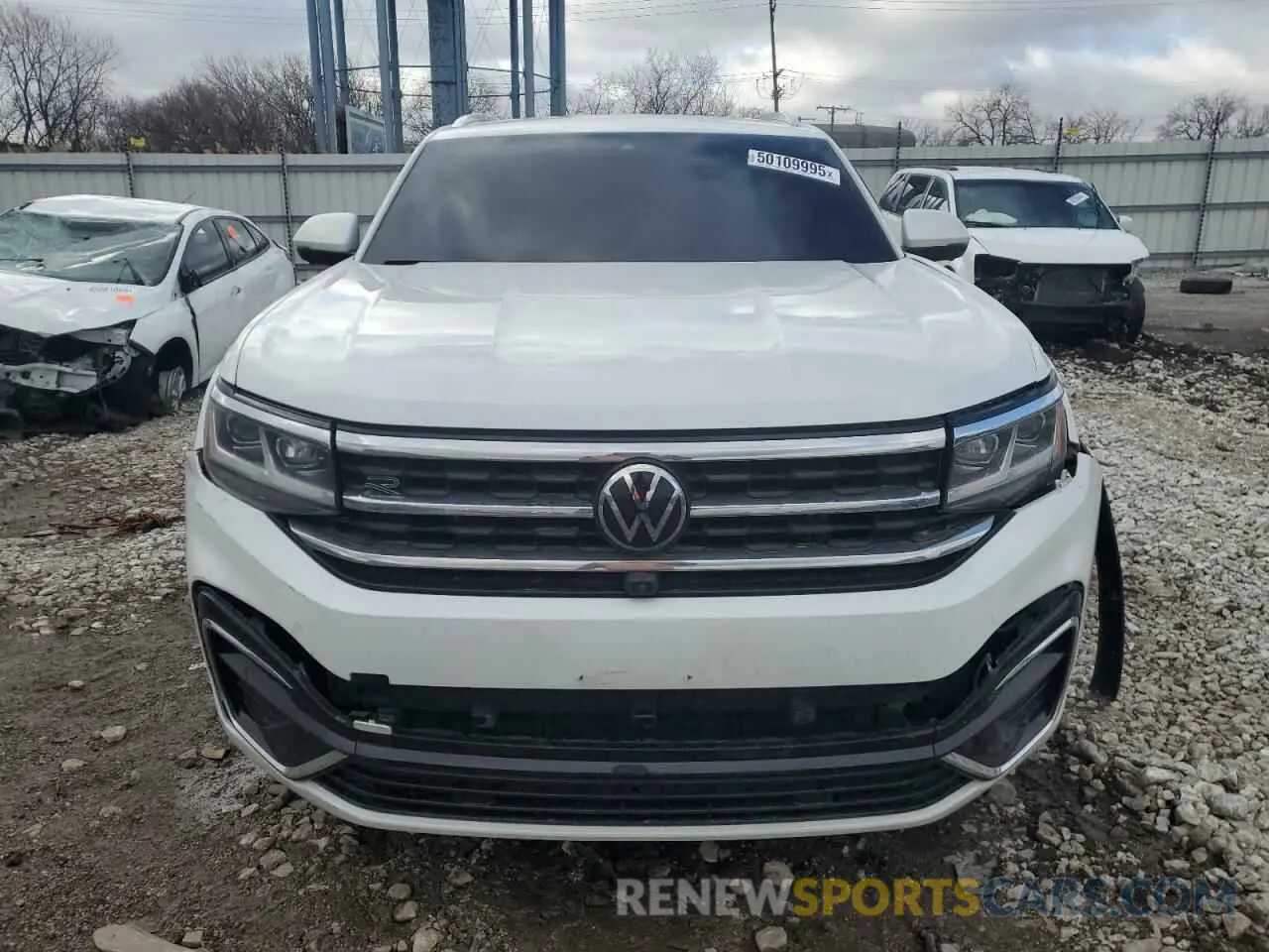 5 Photograph of a damaged car 1V2FE2CAXPC200869 VOLKSWAGEN ATLAS 2023
