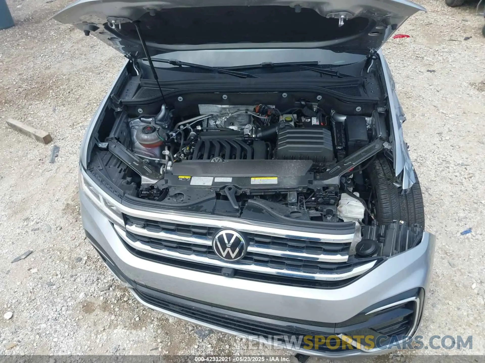 10 Photograph of a damaged car 1V2FR2CA1PC504371 VOLKSWAGEN ATLAS 2023