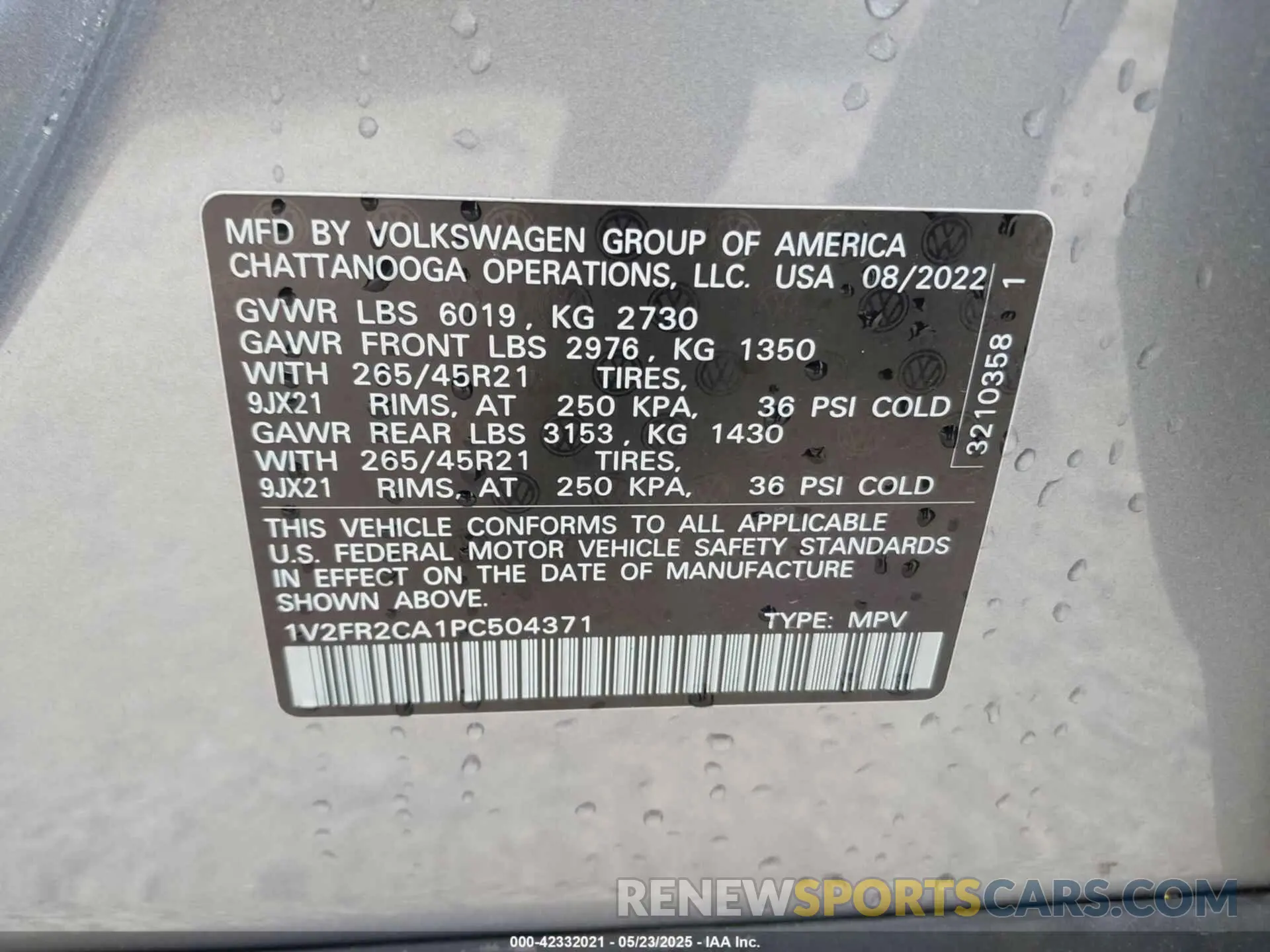 9 Photograph of a damaged car 1V2FR2CA1PC504371 VOLKSWAGEN ATLAS 2023