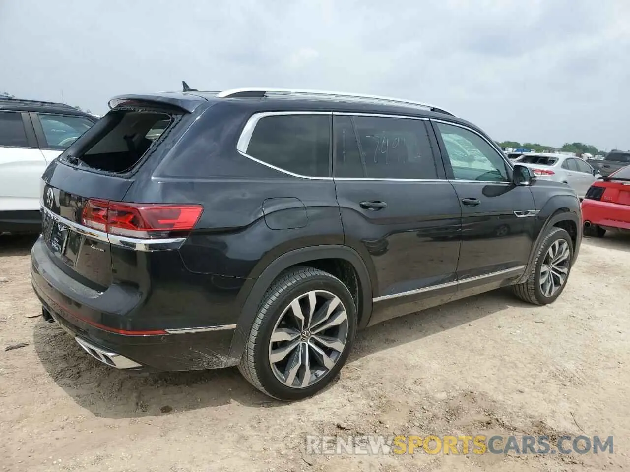 3 Photograph of a damaged car 1V2FR2CA3PC539686 VOLKSWAGEN ATLAS 2023