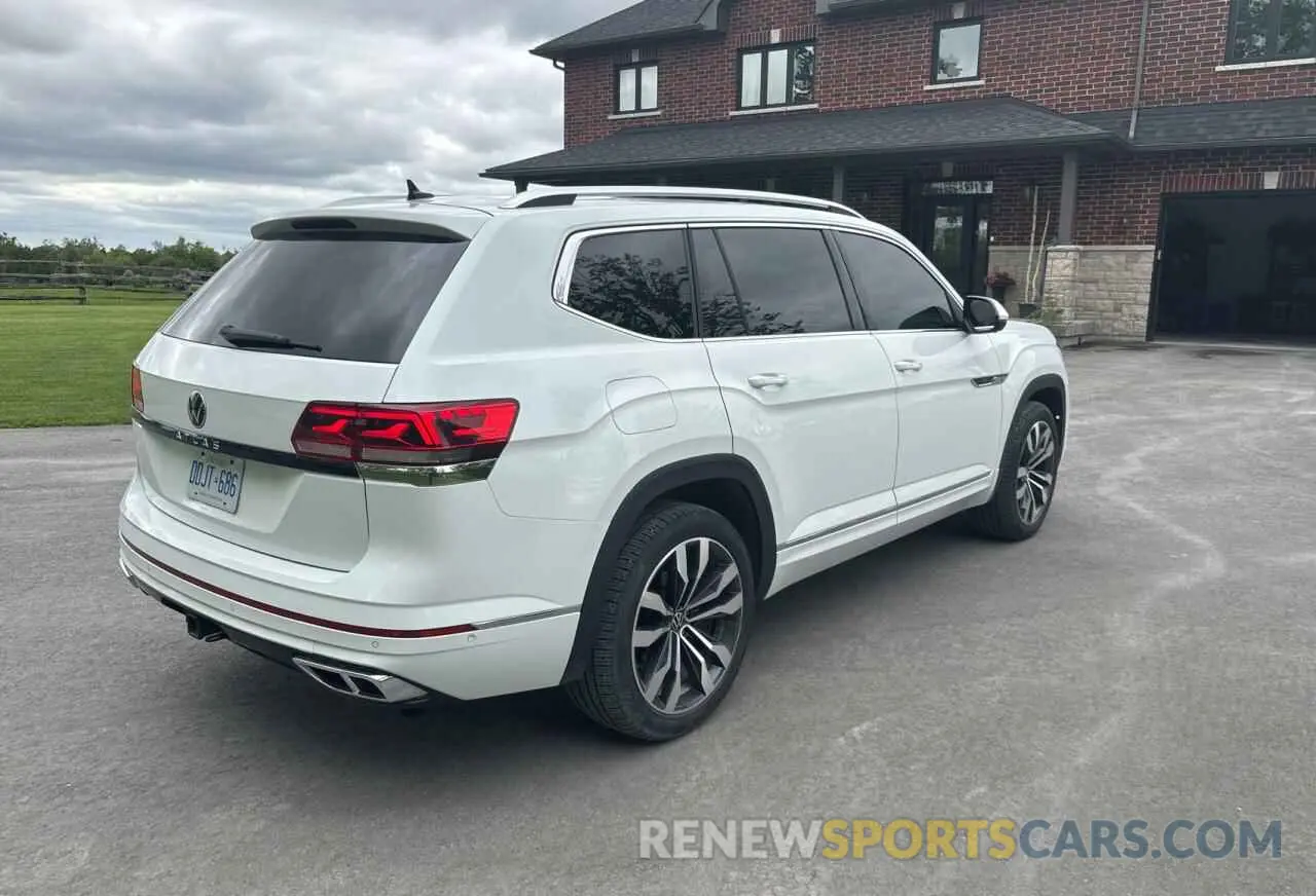 4 Photograph of a damaged car 1V2FR2CA6PC556336 VOLKSWAGEN ATLAS 2023