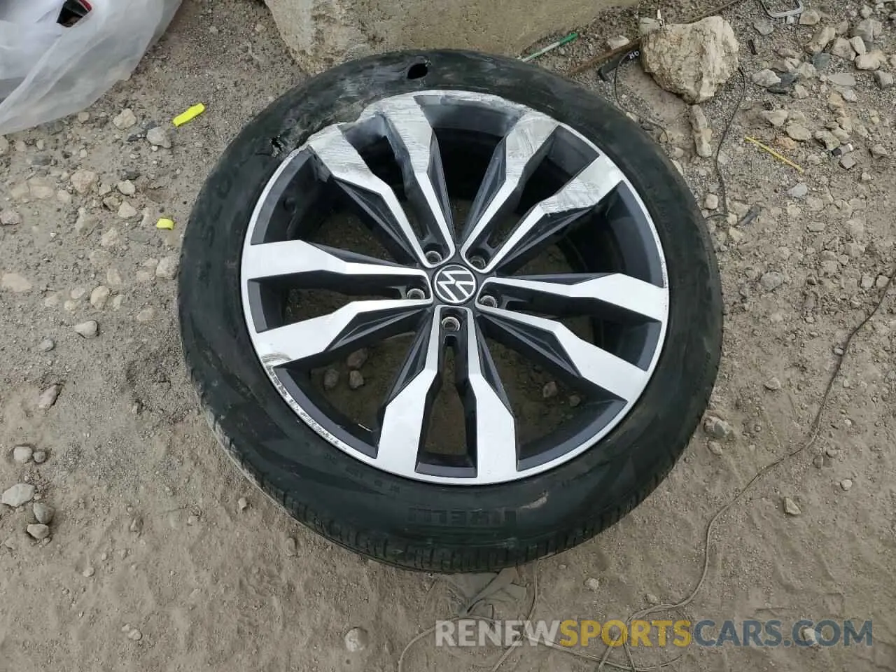 13 Photograph of a damaged car 1V2FR2CA9PC503100 VOLKSWAGEN ATLAS 2023