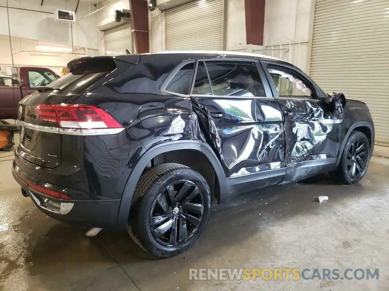 3 Photograph of a damaged car 1V2HE2CA0PC222288 VOLKSWAGEN ATLAS 2023